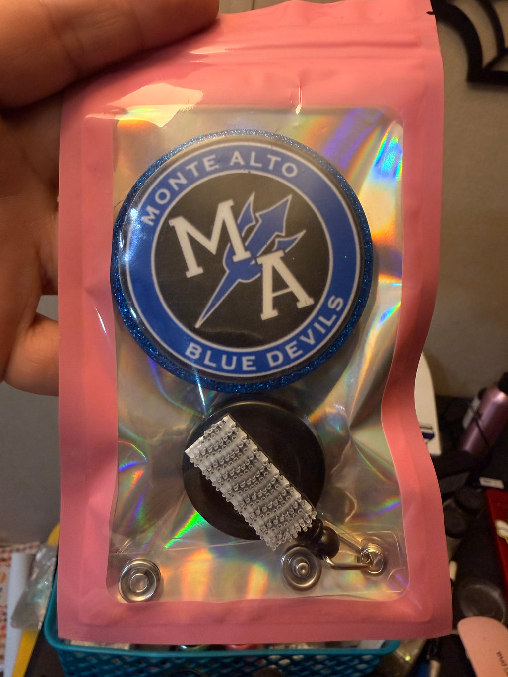 MA blue pitchfork -badge reel & topper