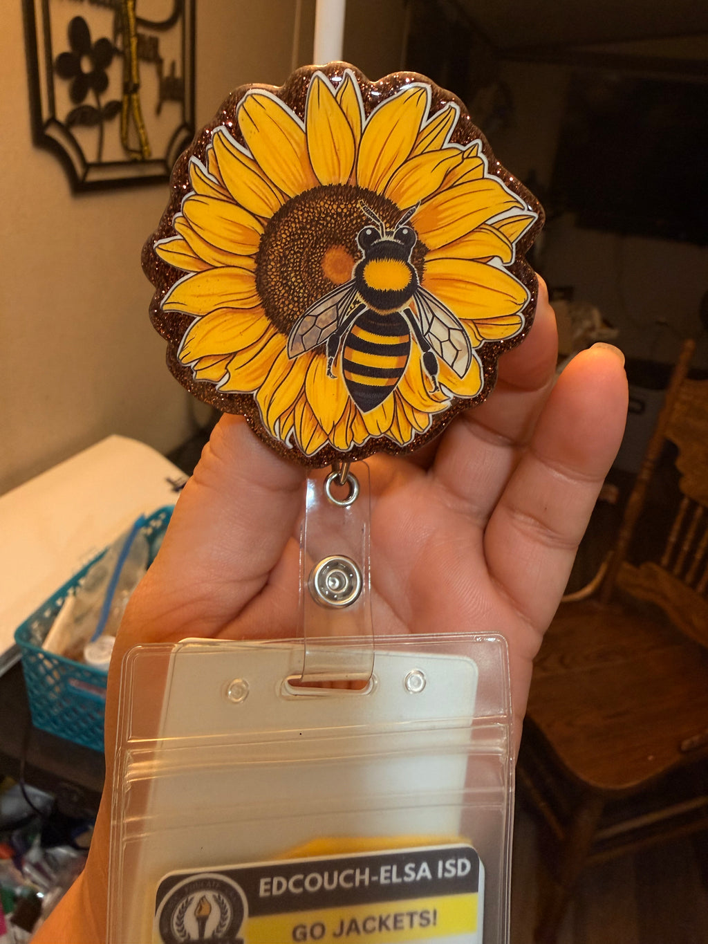 Sunflower bee-badge reel & topper